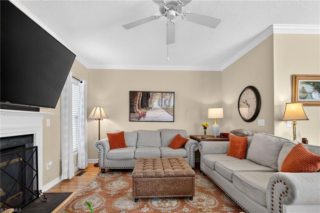 3674 Oak Chase Drive Property Photo 25