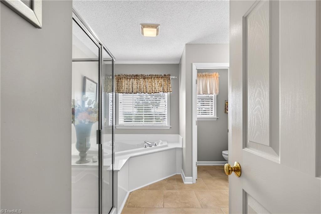 3674 Oak Chase Drive Property Photo 33