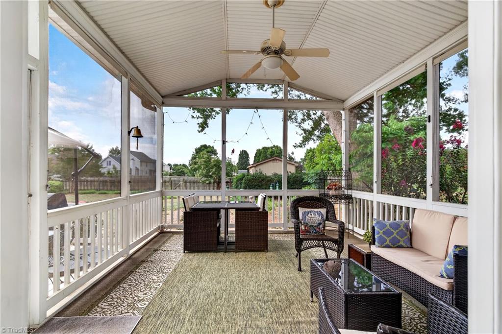 3674 Oak Chase Drive Property Photo 40