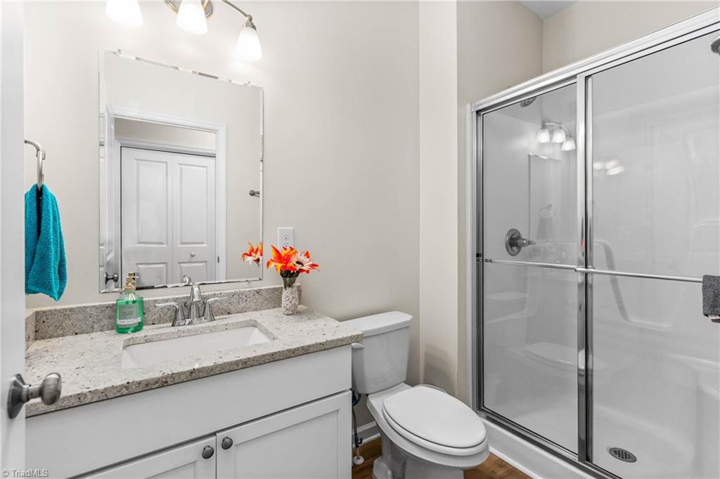 2529 Fiddlers Glenn Drive Property Photo 10