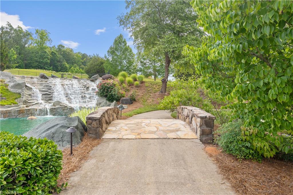 457 High Woods Ridge Property Photo 45