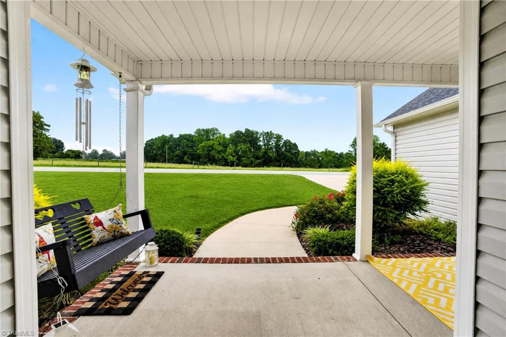 839 Parkland Road Property Photo 10