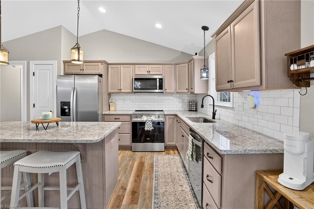 839 Parkland Road Property Photo 21