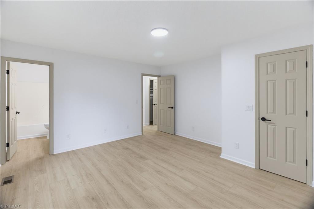 1717 Lantern Drive Property Photo 10