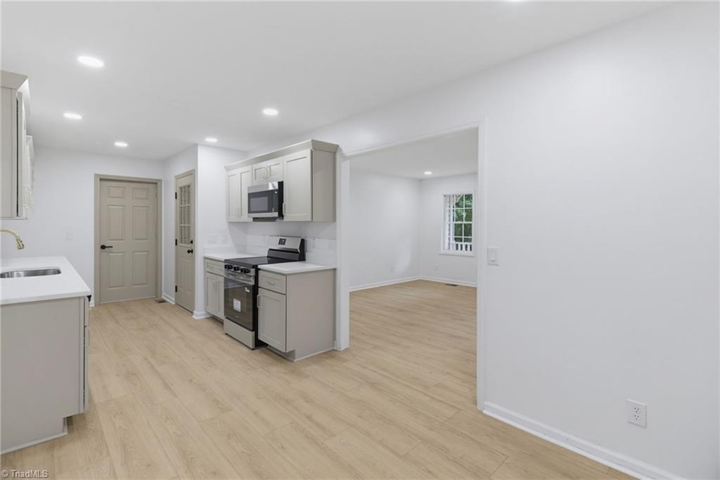1717 Lantern Drive Property Photo 17