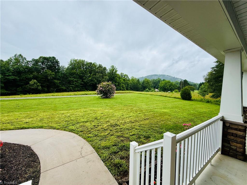 5540 Absher Road Property Photo 7