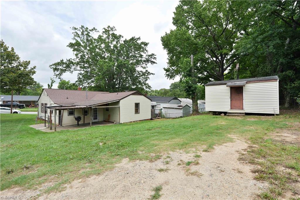 500 Clover Drive Property Photo 1