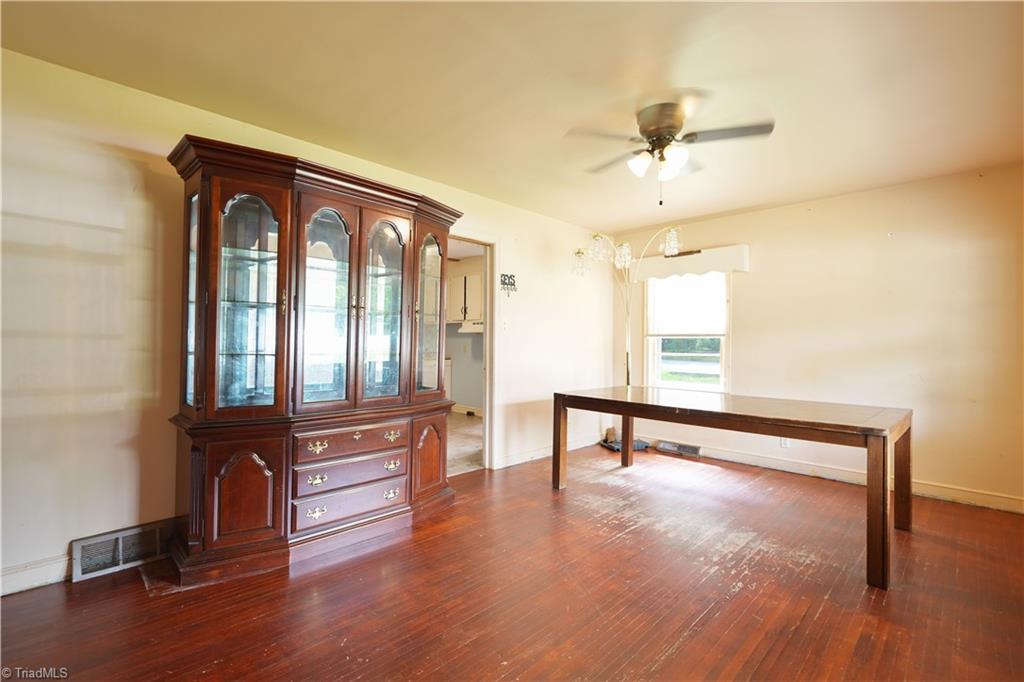 500 Clover Drive Property Photo 11