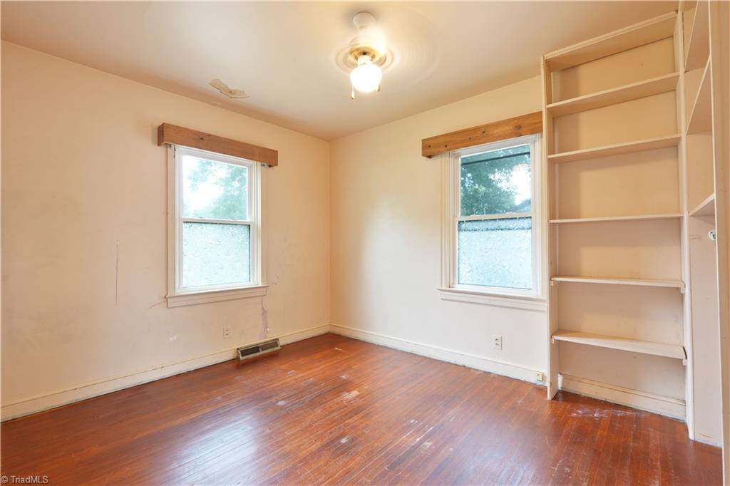 500 Clover Drive Property Photo 17