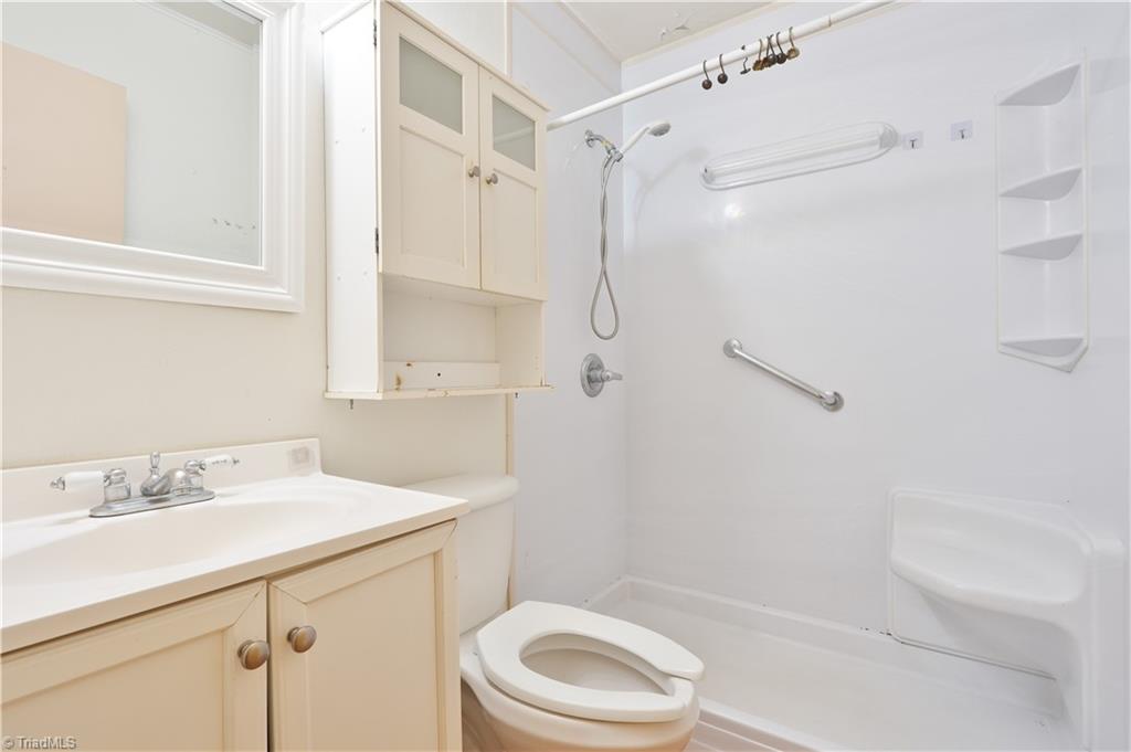 500 Clover Drive Property Photo 26