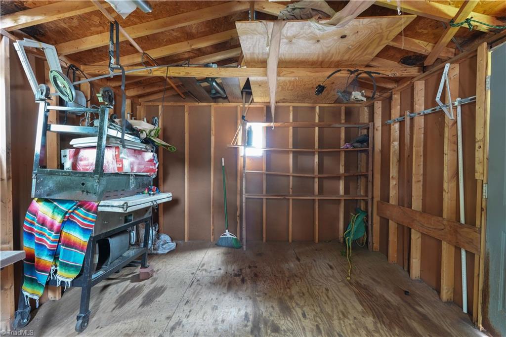 500 Clover Drive Property Photo 34