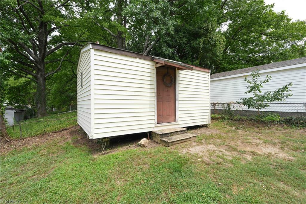 500 Clover Drive Property Photo 37