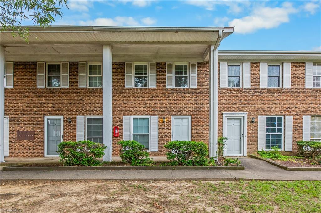 1303 W Meadowview Road # F Property Photo 1