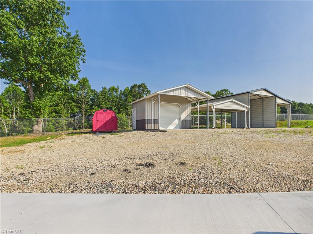 372 Gold Hill Road Property Photo 17