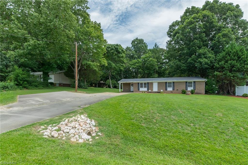 389 Chaney Road Property Photo 3