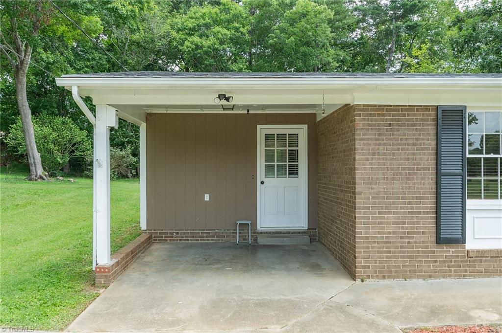 389 Chaney Road Property Photo 6