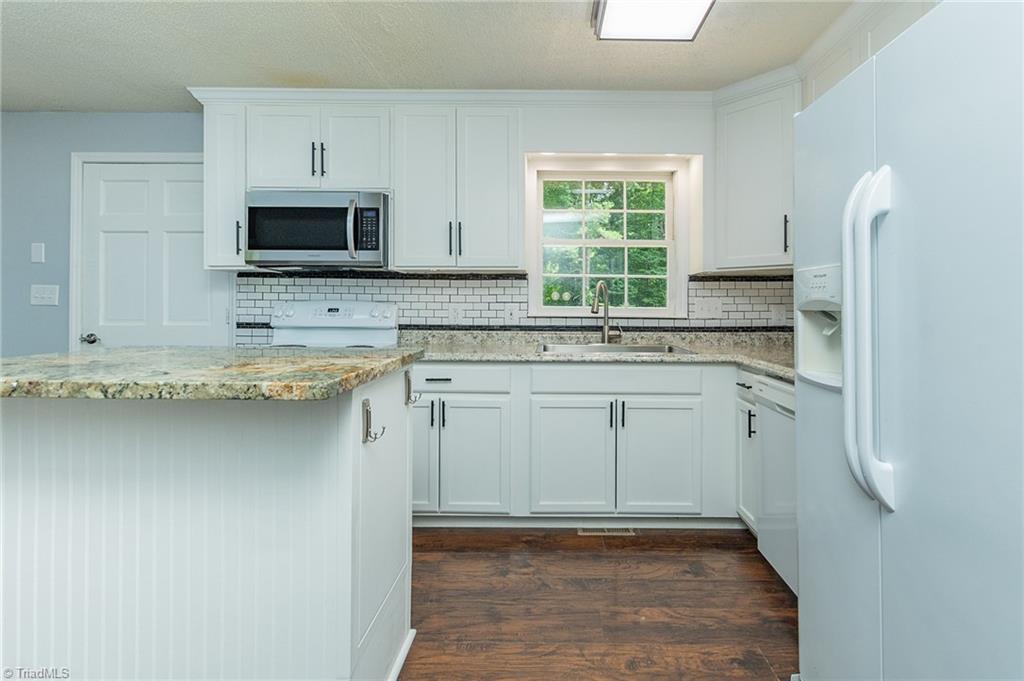 389 Chaney Road Property Photo 13
