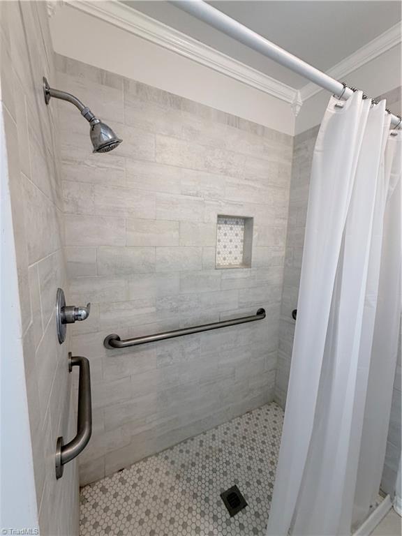 222 Pleasantview Drive Property Photo 12