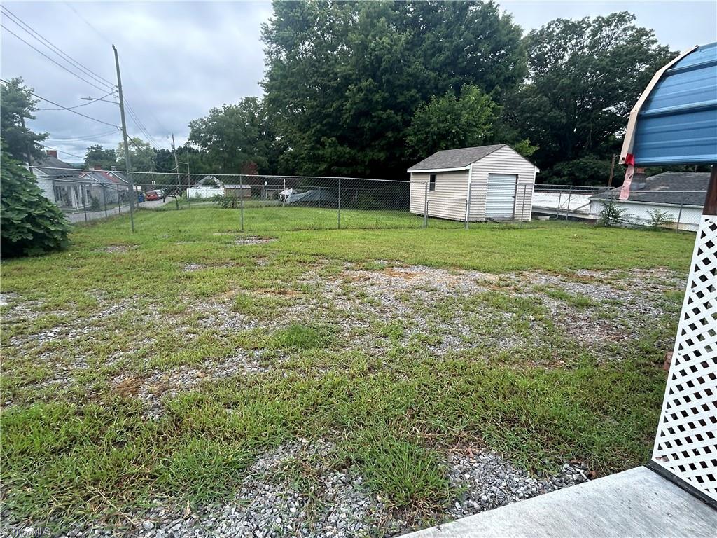 926 S Main Street Property Photo 8