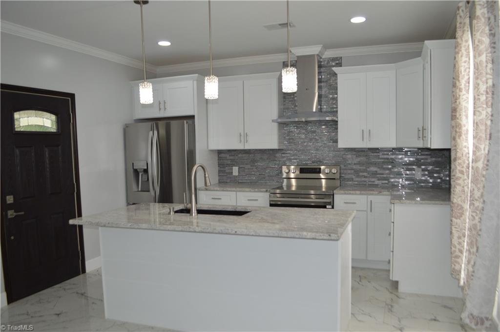 926 S Main Street Property Photo 15