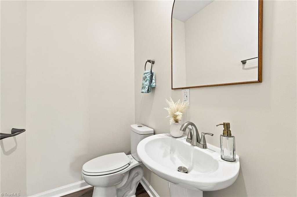 1109 Joyner Street Property Photo 15