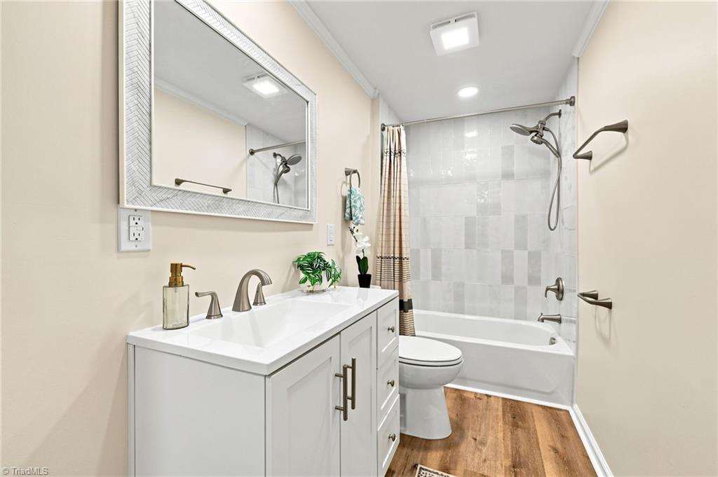 1109 Joyner Street Property Photo 20