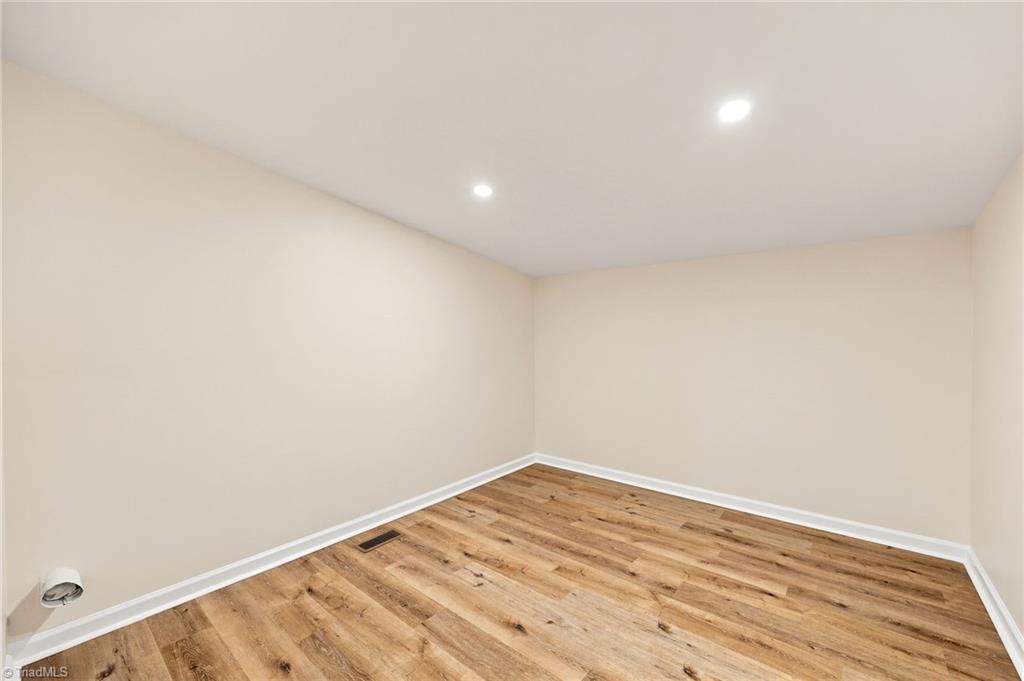 1109 Joyner Street Property Photo 21