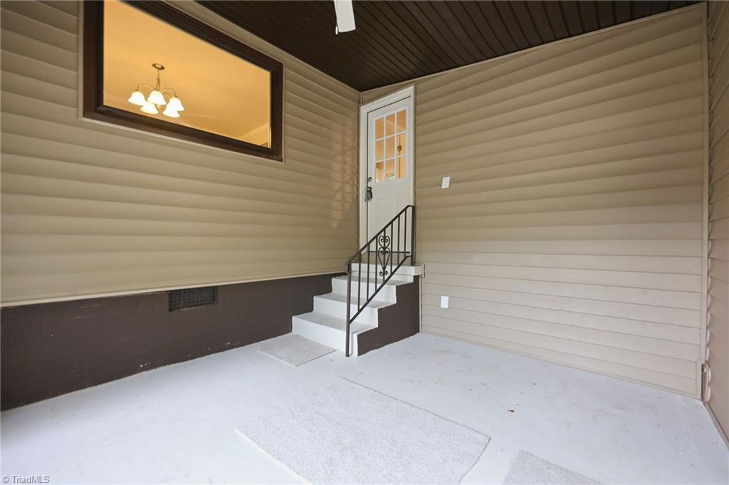 1109 Joyner Street Property Photo 23