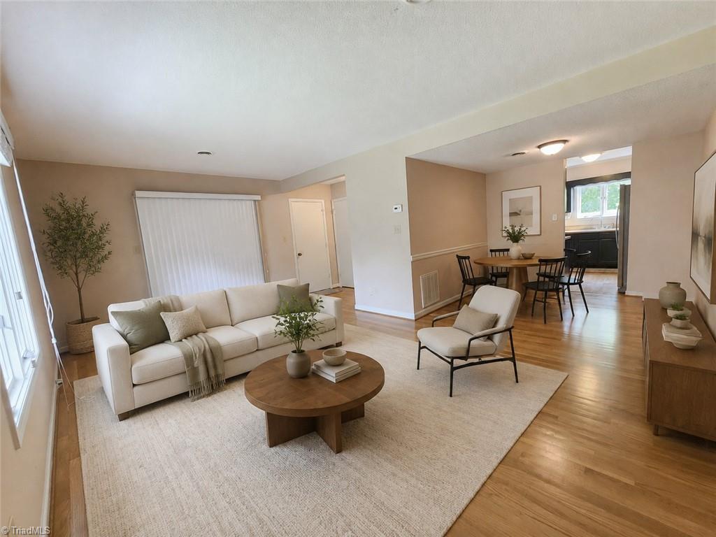 1407 Chestnut Drive # C Property Photo 1