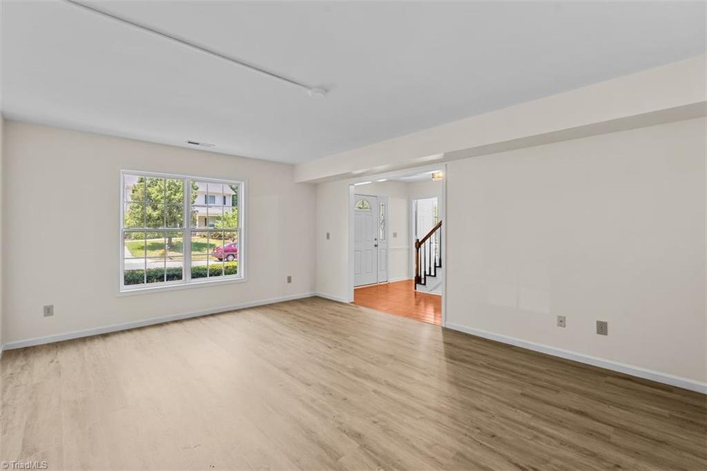 1707 Kildare Woods Drive Property Photo 9