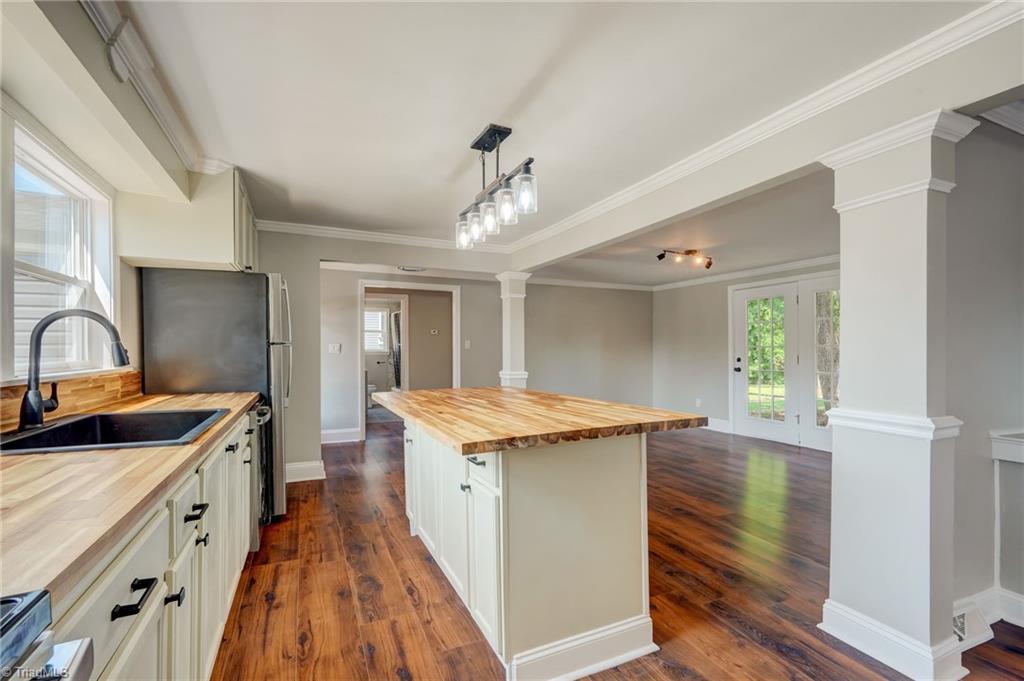 1110 Rosemont Drive Property Photo 10