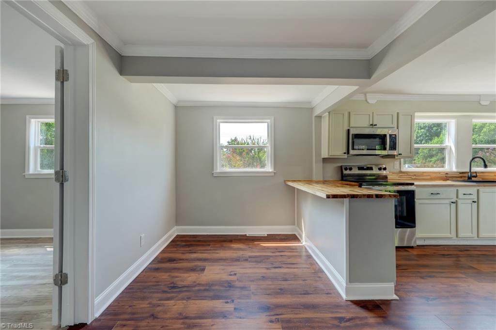 1110 Rosemont Drive Property Photo 13