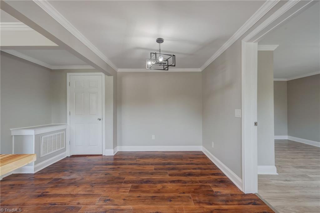 1110 Rosemont Drive Property Photo 15