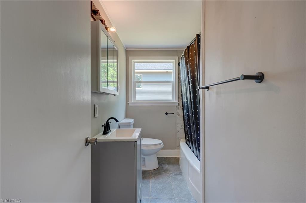 1110 Rosemont Drive Property Photo 28
