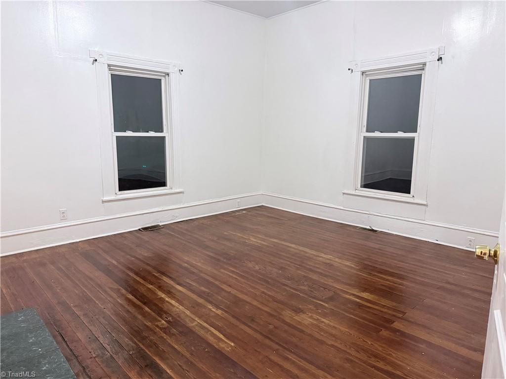907 N Church Street Property Photo 14