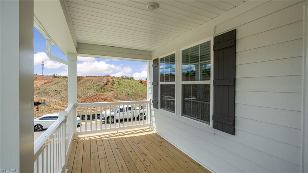 113 Harbor Hill Boulevard Property Photo 20