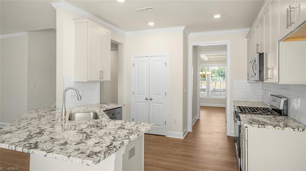 113 Harbor Hill Boulevard Property Photo 22