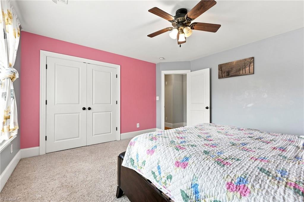8106 Angels Glen Drive Property Photo 22