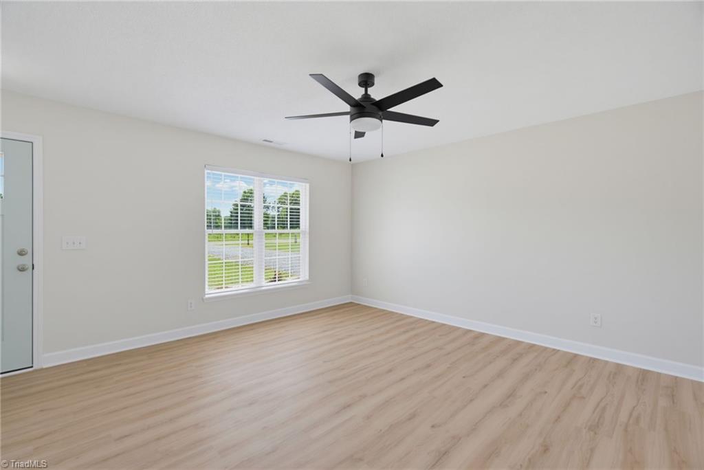 4042 Obra Road Property Photo 6