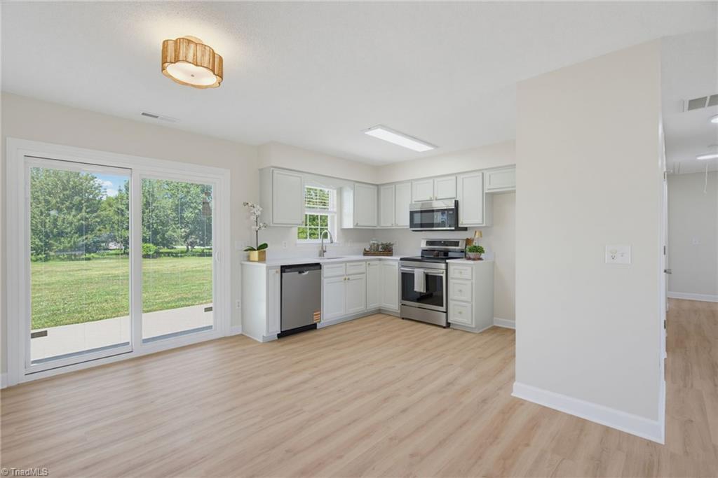 4042 Obra Road Property Photo 10