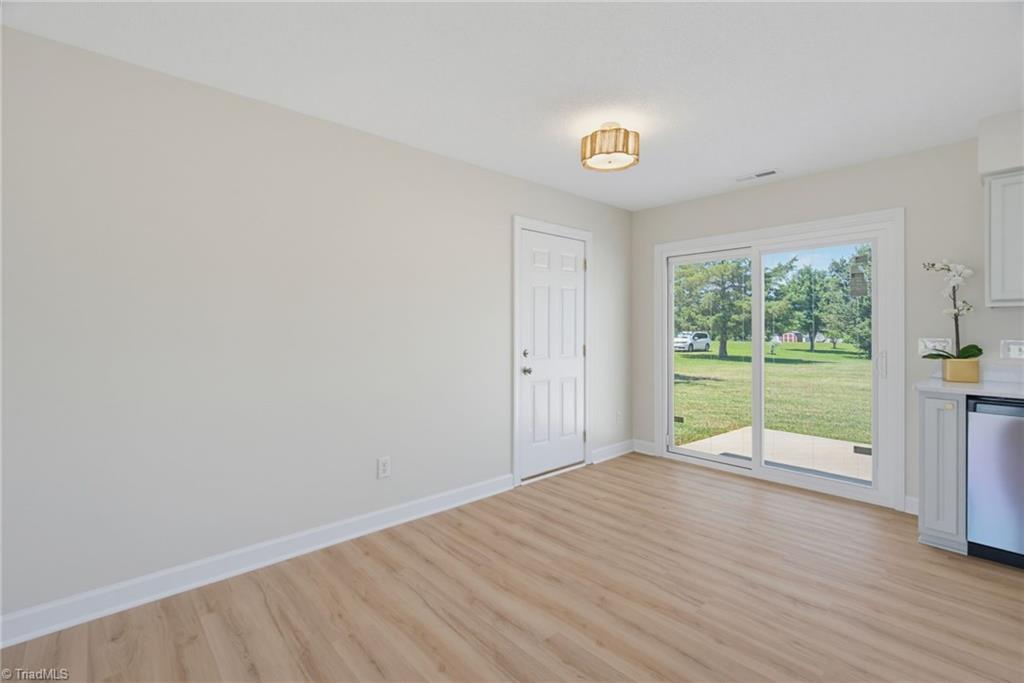 4042 Obra Road Property Photo 15