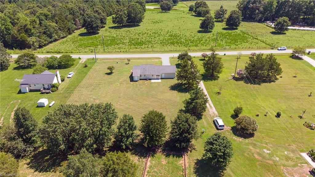 4042 Obra Road Property Photo 32