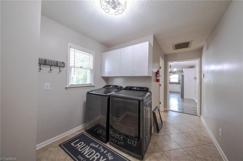 308 Ridgeland Drive Property Photo 13
