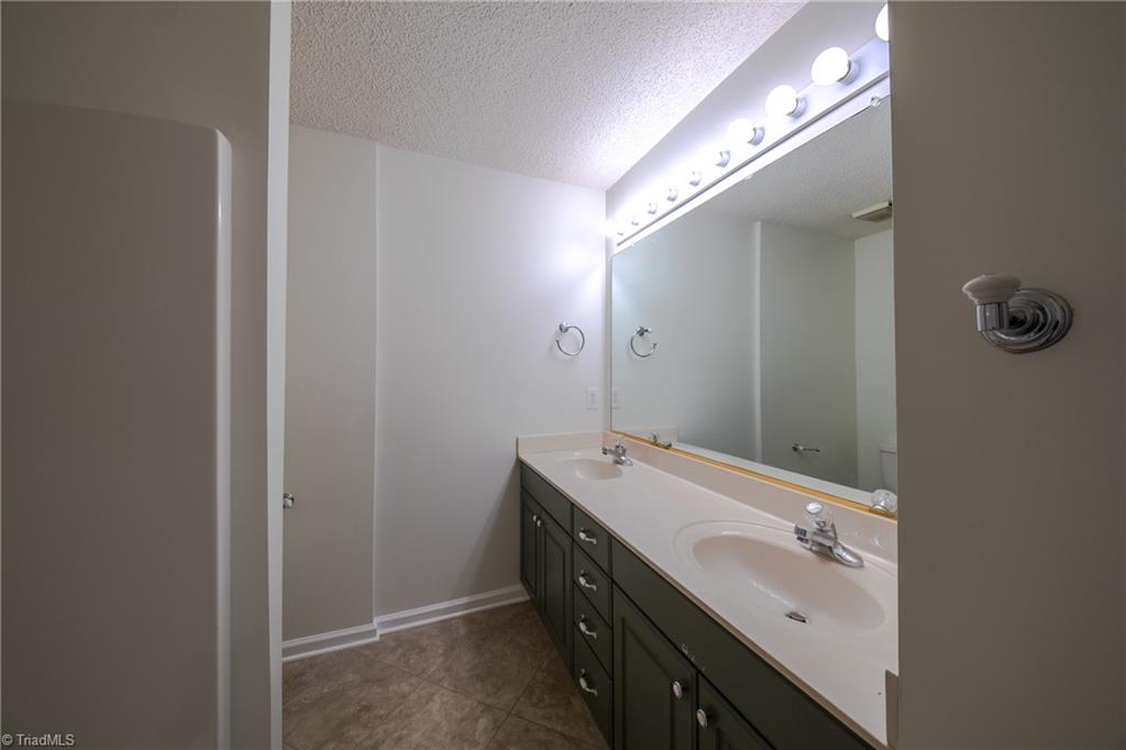 308 Ridgeland Drive Property Photo 21
