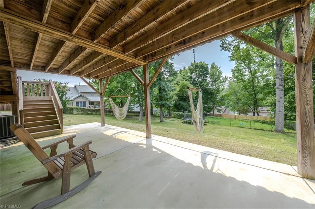 308 Ridgeland Drive Property Photo 29