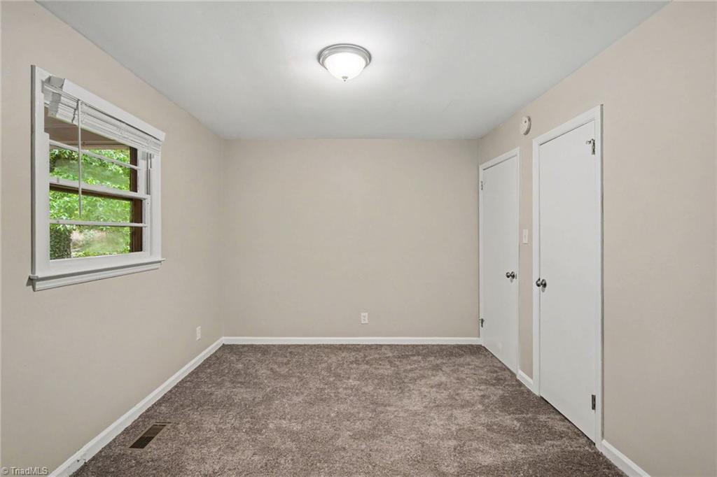 1625 Pichard Street Property Photo 12