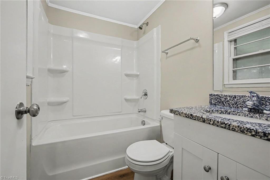 1625 Pichard Street Property Photo 15