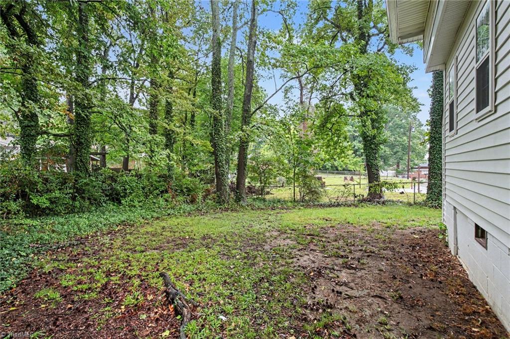 1625 Pichard Street Property Photo 17
