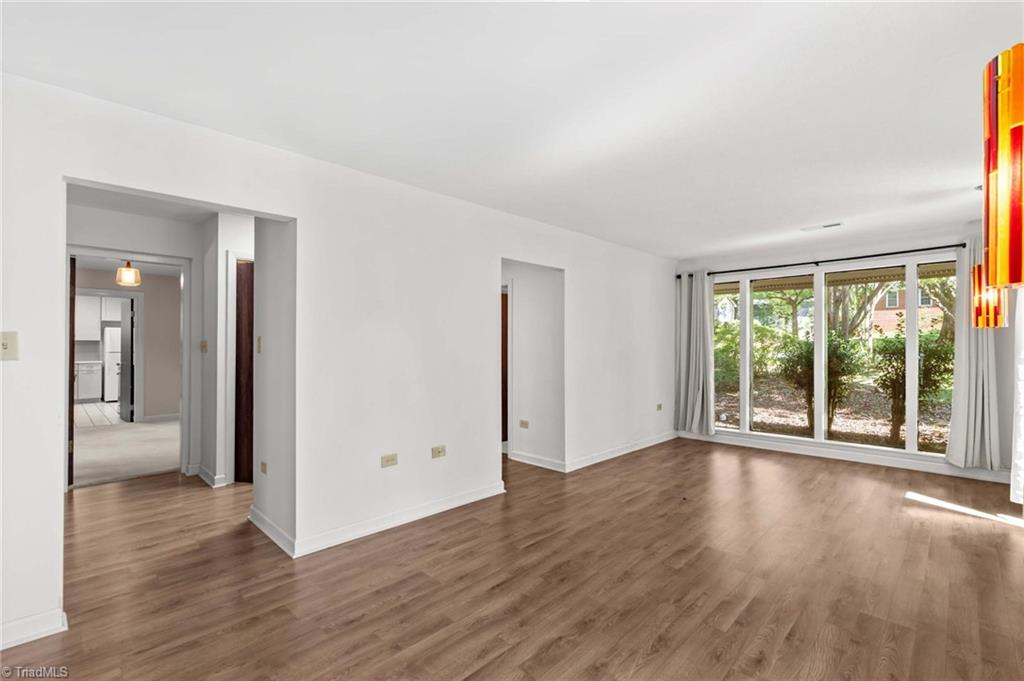 1221 Forestdale Drive Property Photo 30