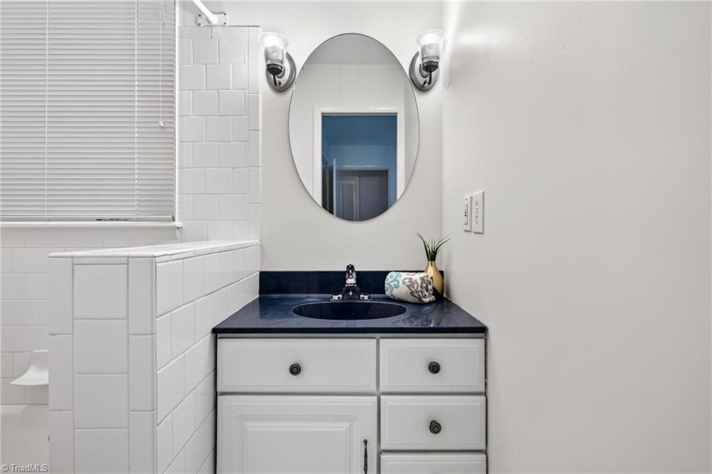 200 Brookview Circle Property Photo 30